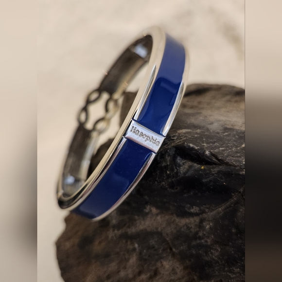 NWOT Lia Sophia "Knot It" Navy and Silver Bracelet - Picture 2 of 4